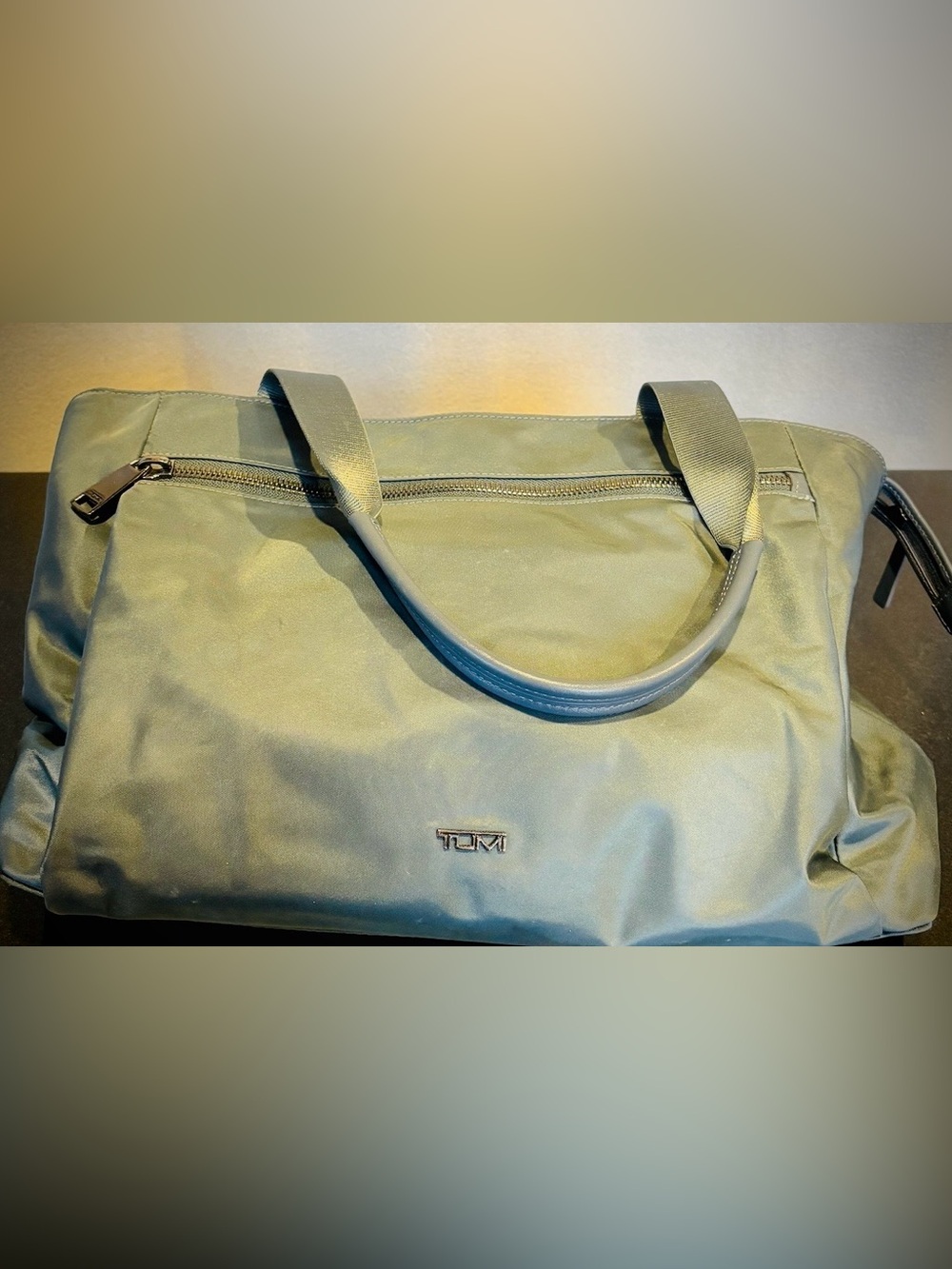 TUMI Voyageur Nylon Zippered Tote Carryall Bag grayish blue with removable strap